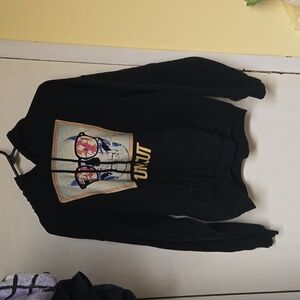 Black sweatshirt size large